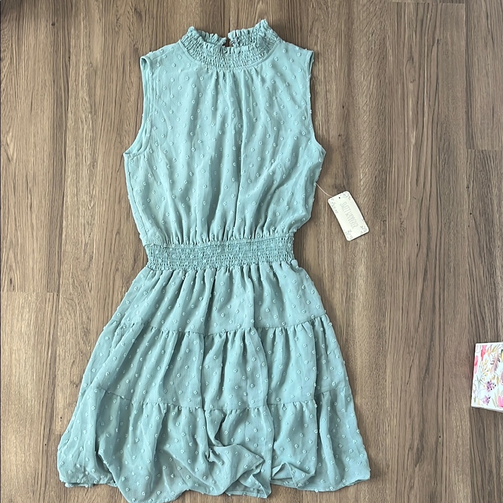 women’s s - Sleeveless Blue Dress with Smocked Waist